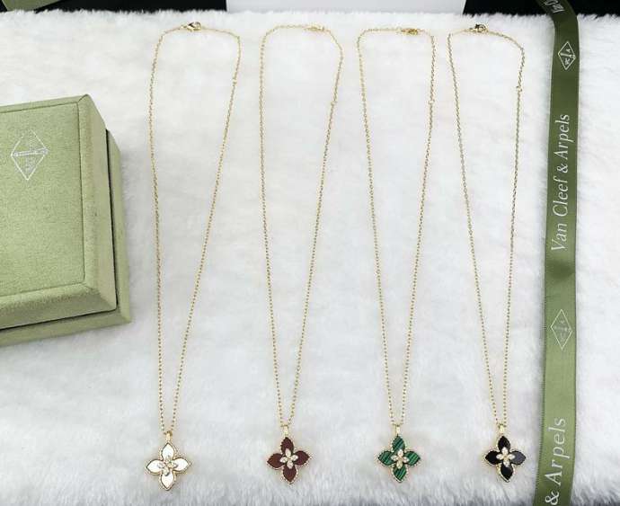 Picture of Van Cleef Arpels Necklace _SKUVanCleef&Arpelsnecklace091212216459